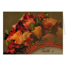 秋のばら色の花束のテーブル数テントカード