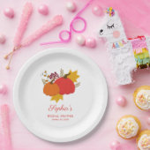 秋のオレンジ色のエレガントなスクリプト ウェディングシャワー ペーパープレート (パーティー)