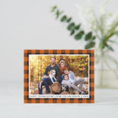 秋のオレンジ色の格子模様の写真ハッピーサンクスギビング ポストカード (スタンド正面)