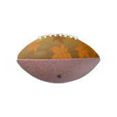 秋のカエデと葉《写真》ぼけ味模様 アメリカンフットボール (回転270)