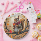 秋のカエデの葉を持つリス ペーパープレート (パーティー)