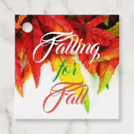 秋のカエデ葉の赤エレガントに落ちる フェイバータグ