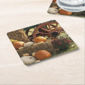 秋のカボチャとマムディスプレー スクエアペーパーコースター (アングル)