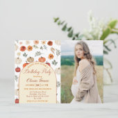 秋のカボチャのクラシックな誕生日パーティーの写真 招待状 (スタンド正面)