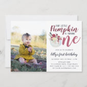秋のカボチャのファーストバースデーパーティーの写真 招待状 (正面)