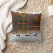 秋のガチョウの反射 クッション (ブランケット)