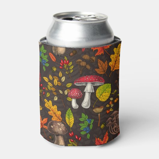 秋のキノコ葉や、木の実や果実が暗い日 缶クーラー (缶正面)