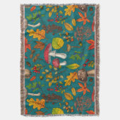 秋のキノコ葉、、ナッツ、ベリーの青 スローブランケット (正面縦)