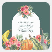 秋のグリーンカボチャのピンクフローラ誕生日パーティー スクエアシール (正面)