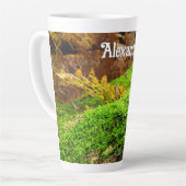 秋のコケの木の樹皮 – 大パーソナライズされた カフェラテマグ (左アングル)