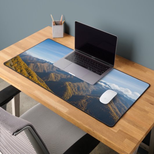 秋のコーカサス山脈 デスクマット (オフィス2)