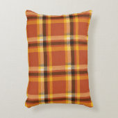 秋のコージープレイド | 秋の暖かさと心地よい寝具 アクセントクッション (正面(垂直))