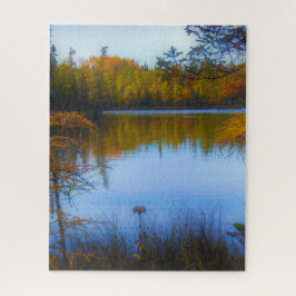 秋のパズルの湖を渡る木 ジグソーパズル