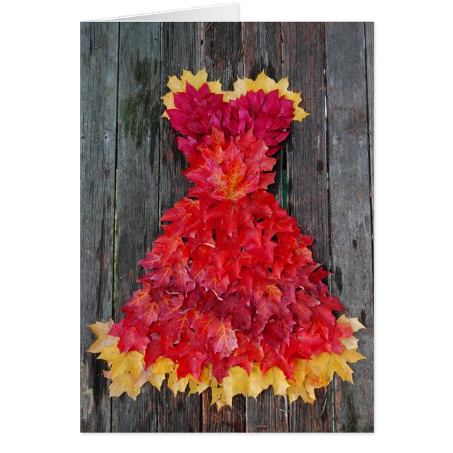 秋のパーティー向きのドレス (正面)