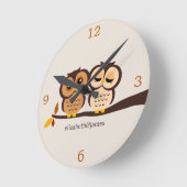 秋のフクロウ ラウンド壁時計 (傾斜)