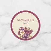 秋のブルゴーニュとピンクのフローラ結婚のテーブル コンフェッティ (スモール正面)