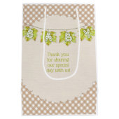 秋のプレイドテディベアパンプキン葉 ミディアムペーパーバッグ (裏面)