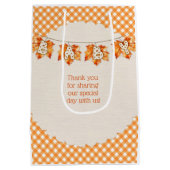 秋のプレイドテディベアパンプキン葉 ミディアムペーパーバッグ (裏面)