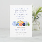 秋のベビー散水ボーイパンプキンブルー花模様 招待状 (スタンド正面)