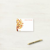 秋のポストのノート秋は美しいです ポストイット (デスク上)