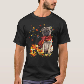 秋のマフラー パグ 犬 紅葉 Tシャツ