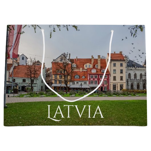 秋のリガ旧市街 ラージペーパーバッグ (正面)