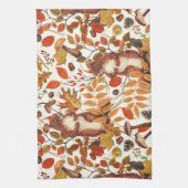 秋のリスと秋の花が白く咲く キッチンタオル (縦)