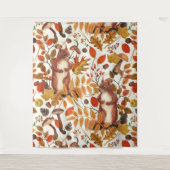 秋のリスと秋の花が白く咲く タペストリー (正面)