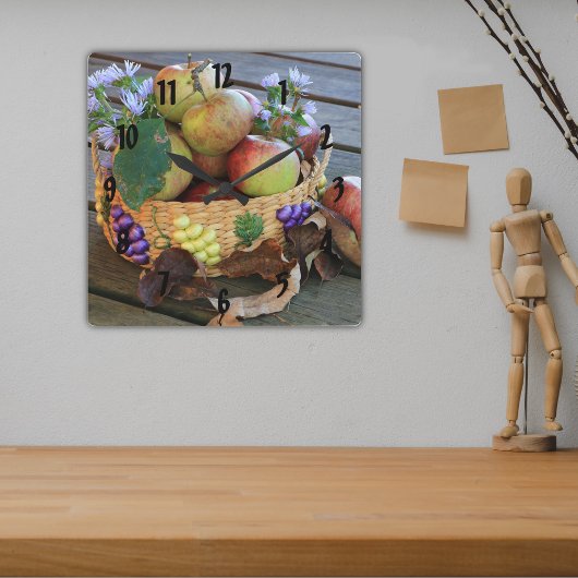 秋のリンゴ収穫の静物詩 スクエア壁時計