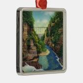 秋の入り江の峡谷の眺め メタルオーナメント (右)