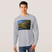 秋の反射 バッファロー川 長袖シャツ Tシャツ (正面フル)