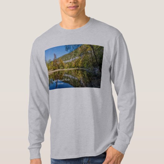 秋の反射 バッファロー川 長袖シャツ Tシャツ (正面)