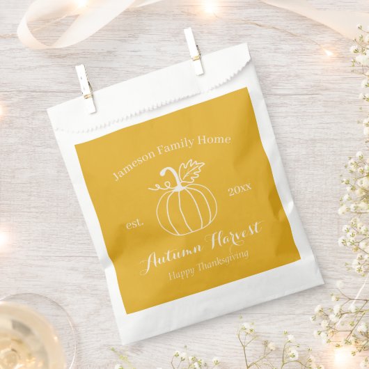 秋の収穫カボチャファミリーサンクスギビング フェイバーバッグ (クリップ留めされた状態)