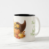 秋の収穫感謝していと楽しい瞬間 ツートーンマグカップ (正面右)