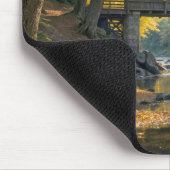 秋の古い木製の屋根付き橋 マウスパッド (コーナー)