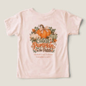 秋の可愛いカボチャの女の子Tシャツ (デザイン裏面)