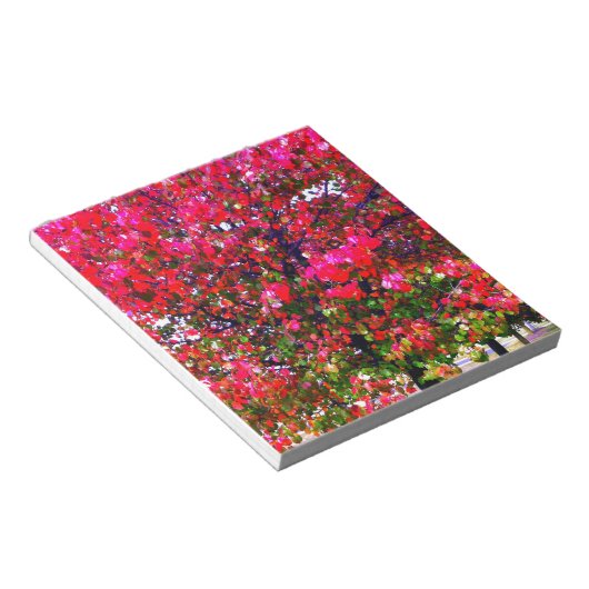 秋の変化葉の木、ピンクの印象派 ノートパッド (アングル)