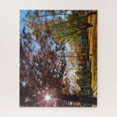 秋の太陽とコテージ – マーサのブドウ園 ジグソーパズル (縦)