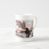 秋の妖精のドラゴントールマグの風 ボーンチャイナマグカップ (正面右)