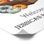 秋の小さなかぼちゃの水の色ベビーシャワーサイン ポスター (角)