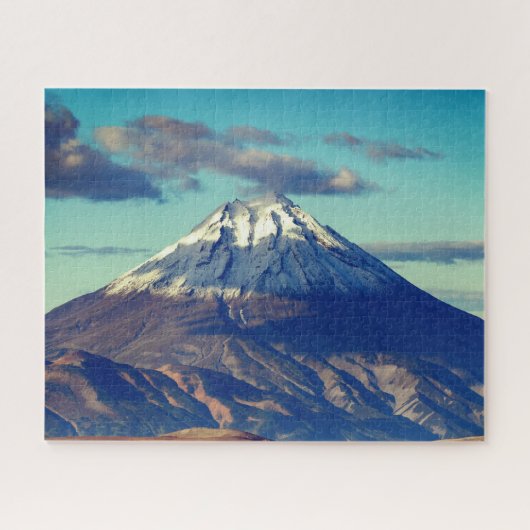 秋の山の眺め:火山の雪をかぶったコーン ジグソーパズル (横)