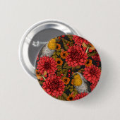 秋の庭のロビンズブラックの赤いダリア 缶バッジ (正面&裏面)