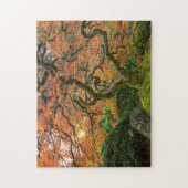 秋の庭日本ののカエデ ジグソーパズル (縦)