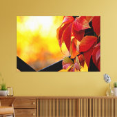 秋の庭葉に魅力的な赤いつる植物 キャンバスプリント (インサイチュ (リビング))