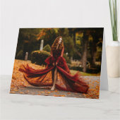 秋の折り畳みグリーティングカードを持つ豪華な女性 カード (正面)