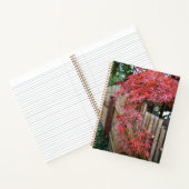 秋の日本の楓葉と竹のフェンス ノートブック (内部)