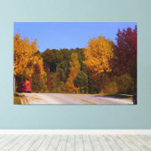 秋の木々の赤いトロリーカーカラー キャンバスプリント (インサイチュ (ウッドフロア))