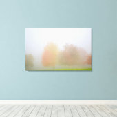 秋の木が霧に包まれている キャンバスプリント (インサイチュ (ウッドフロア))