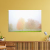 秋の木が霧に包まれている キャンバスプリント (インサイチュ (リビング))