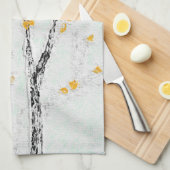 秋の木の枝と黄色の紅葉 キッチンタオル (四つ折り)